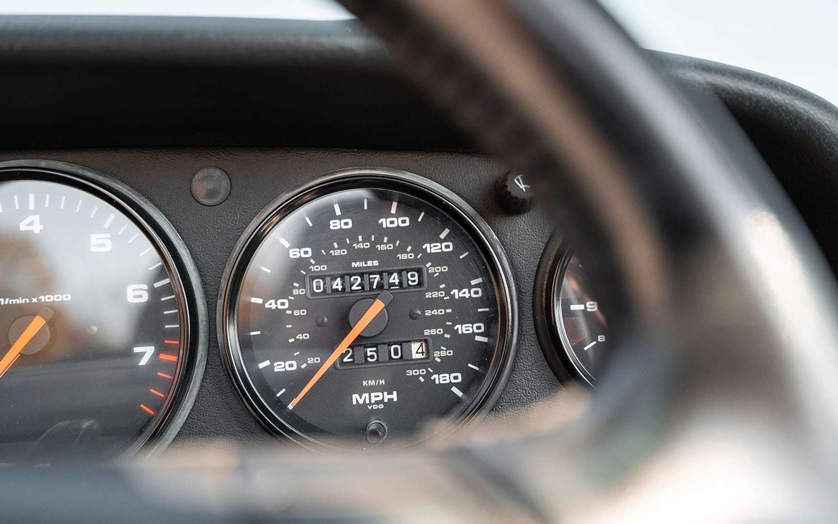 Porsche 964 CARRERA 4 - 1992 - Joinsteer - #34