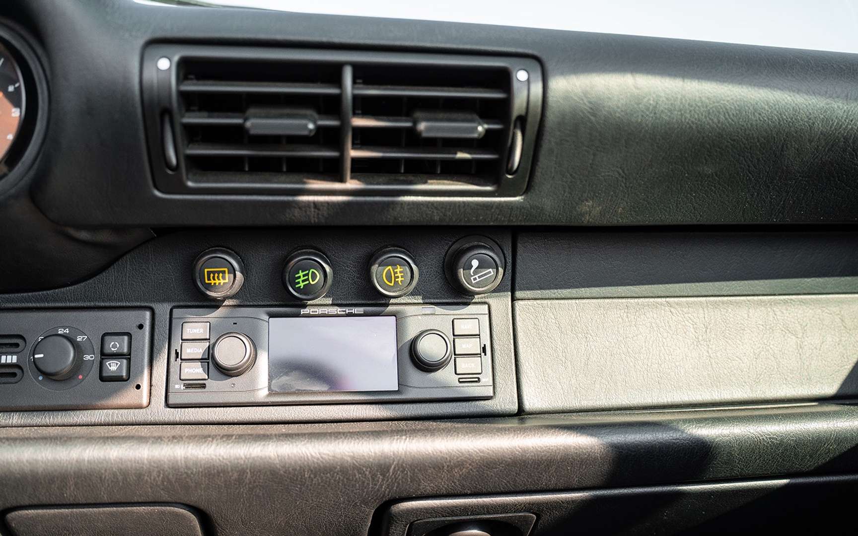 Porsche 964 CARRERA 4 - 1992 - Joinsteer - #35