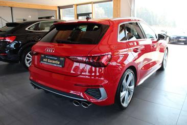Audi S3 Sportback 40 TFSI — photo 4