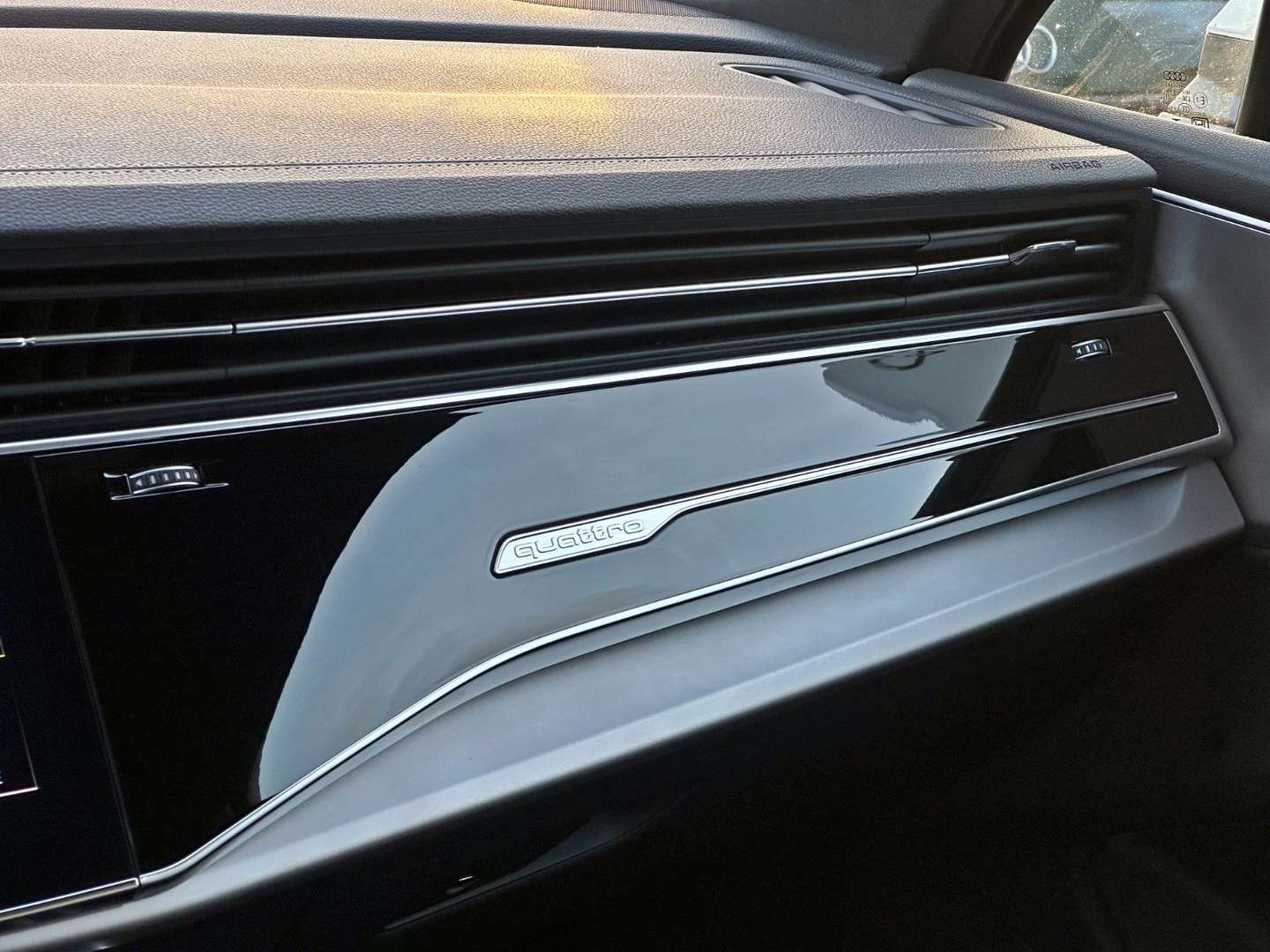 Audi Q7 S Line Black 55 TFSI - 2025 - Joinsteer - #24