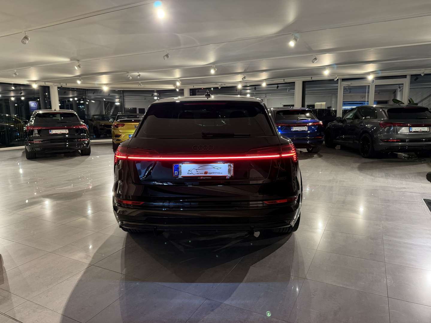 Audi SQ8 FULL BLACK PACK 503PK - 2023 - Joinsteer - #2