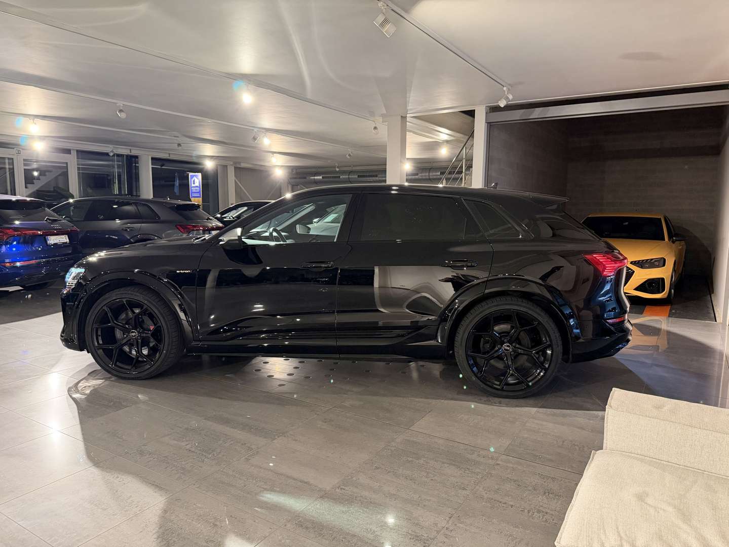 Audi SQ8 FULL BLACK PACK 503PK - 2023 - Joinsteer - #10