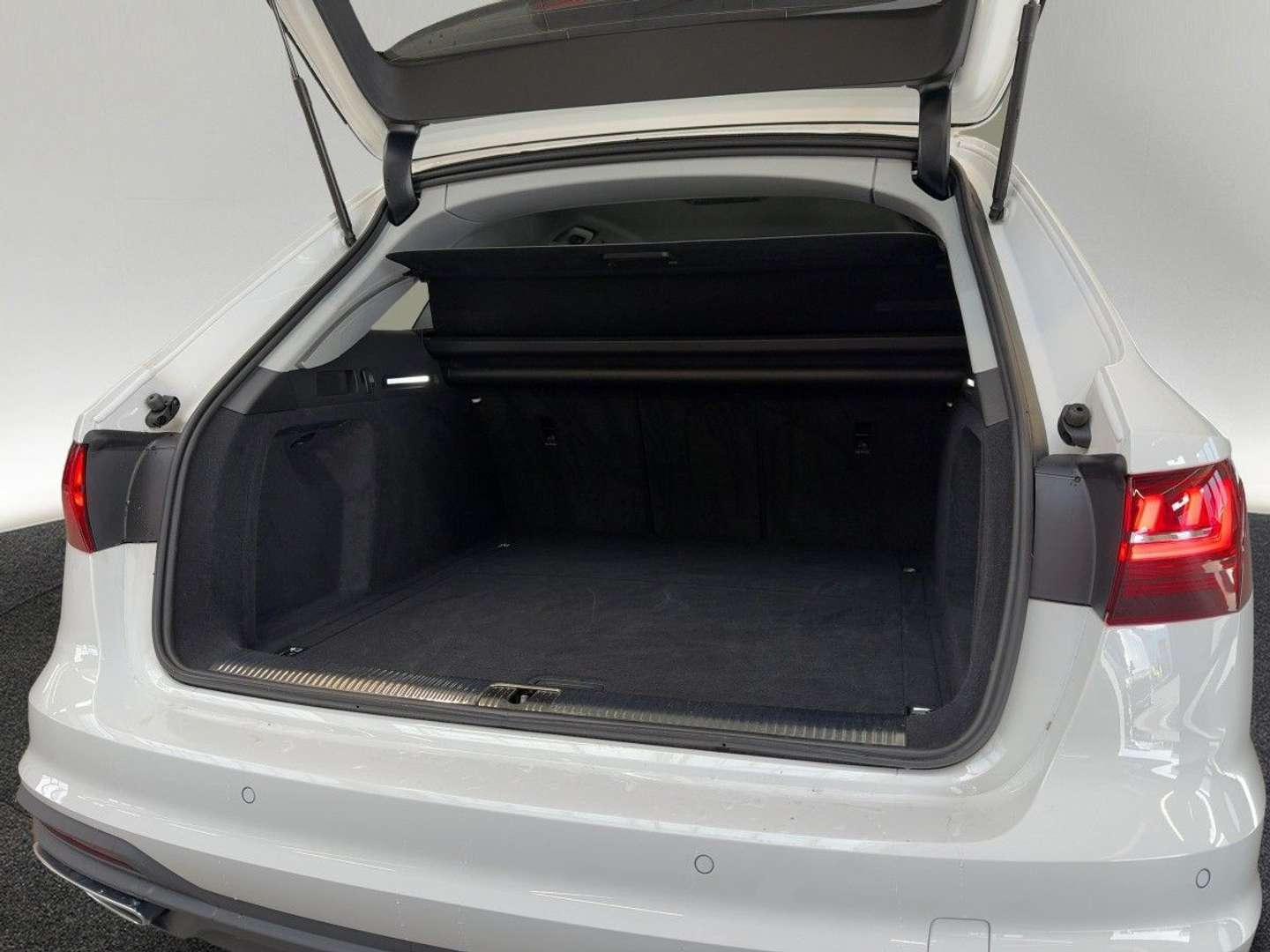 Audi A4 Avant 40 TFSI - 2023 - Joinsteer - #5