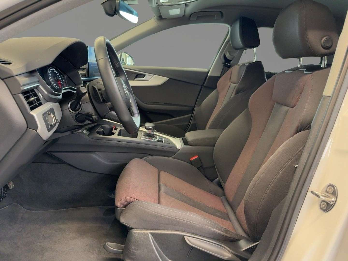 Audi A4 Avant 40 TFSI - 2023 - Joinsteer - #6