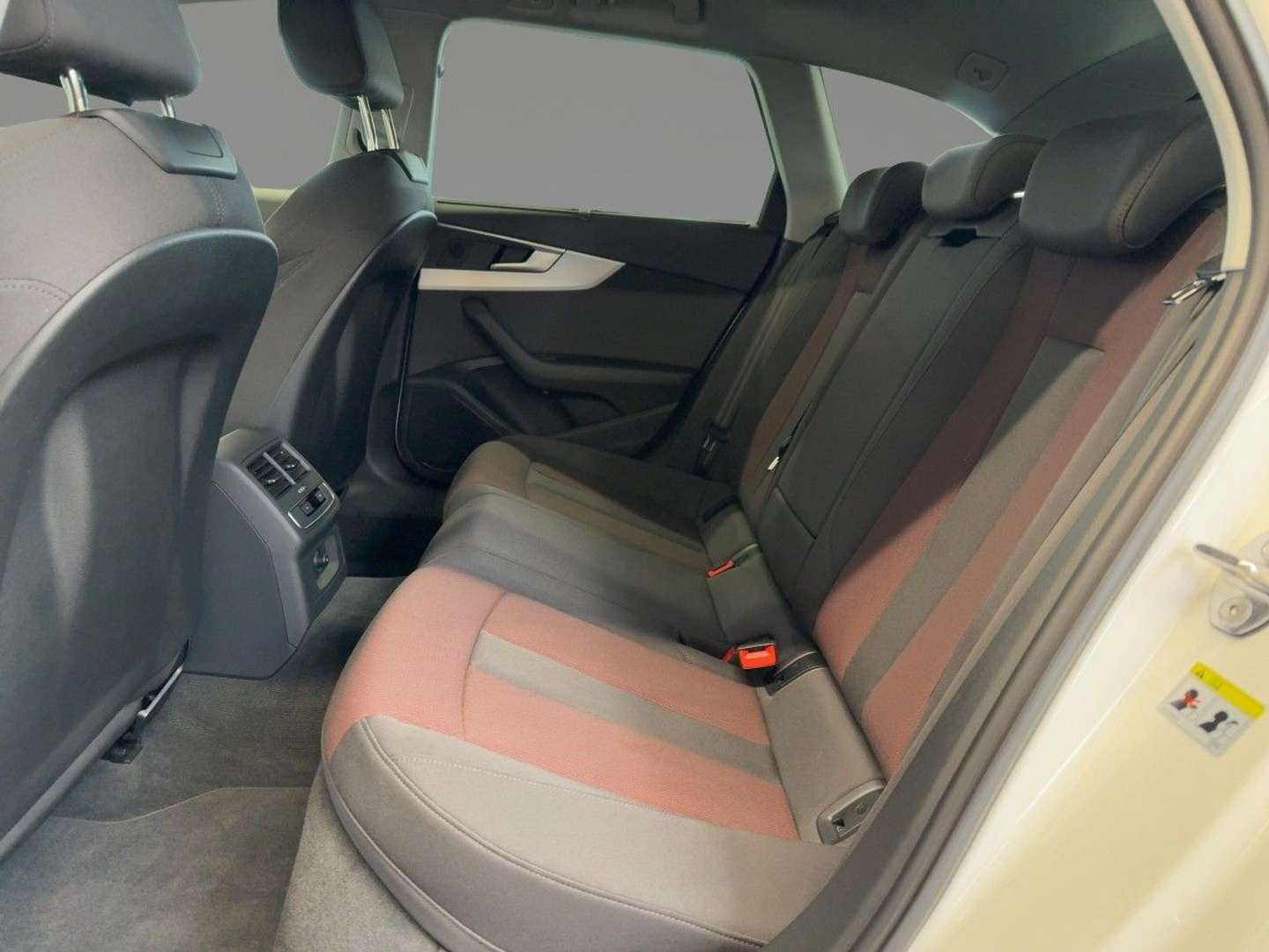 Audi A4 Avant 40 TFSI - 2023 - Joinsteer - #7