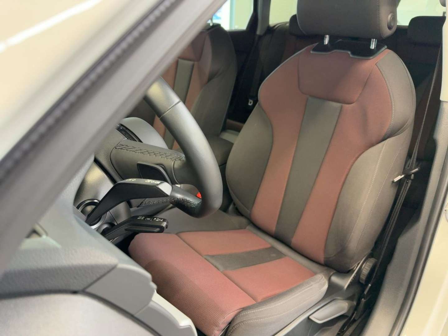 Audi A4 Avant 40 TFSI - 2023 - Joinsteer - #14