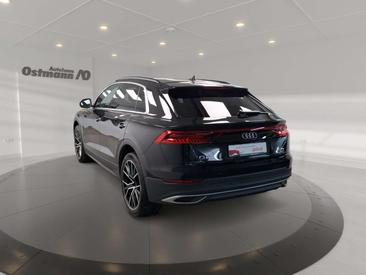 Audi Q8 50 TDI — photo 2
