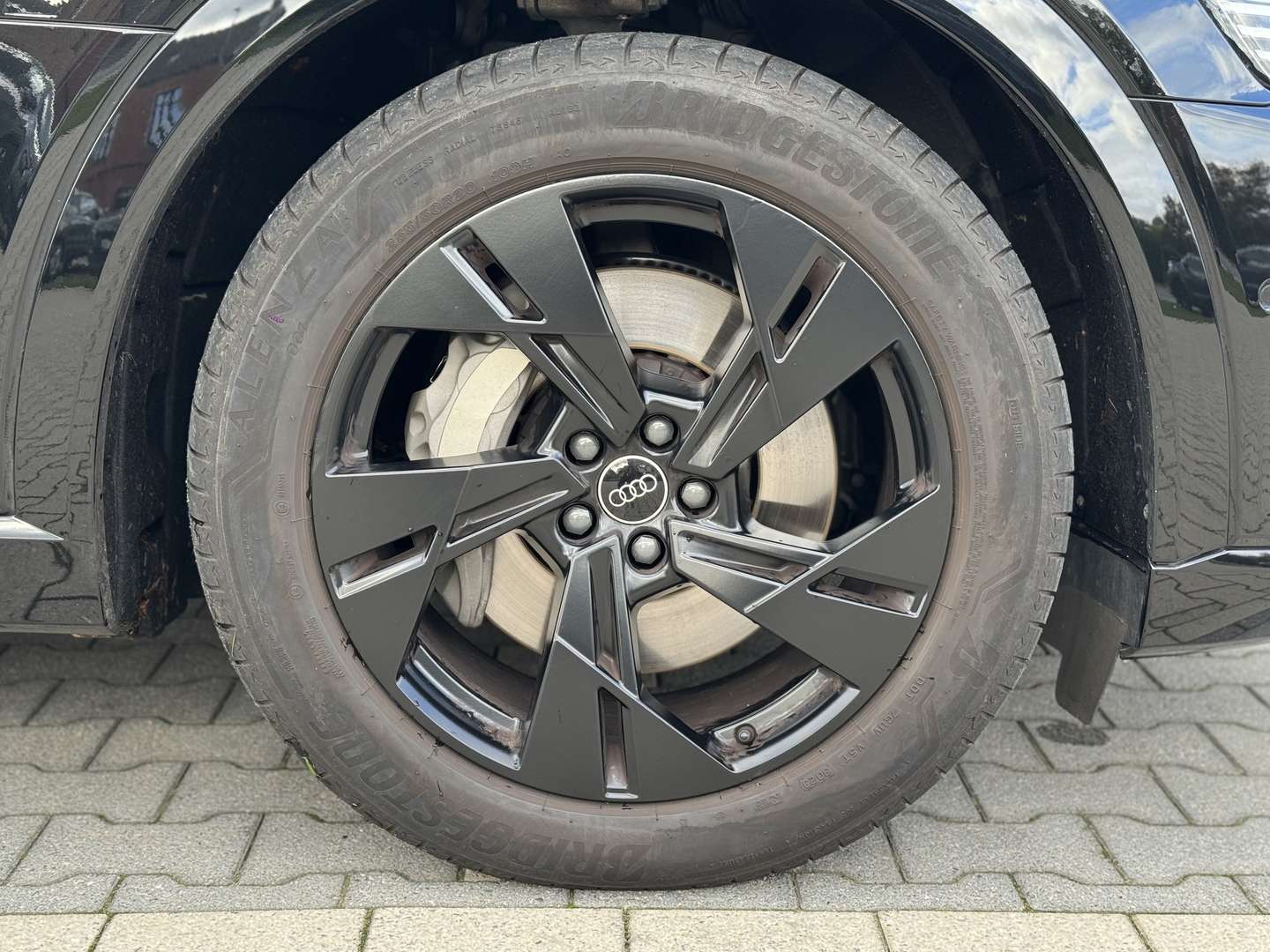 Audi Q8 E-tron S Line 55 - 2025 - Joinsteer - #4