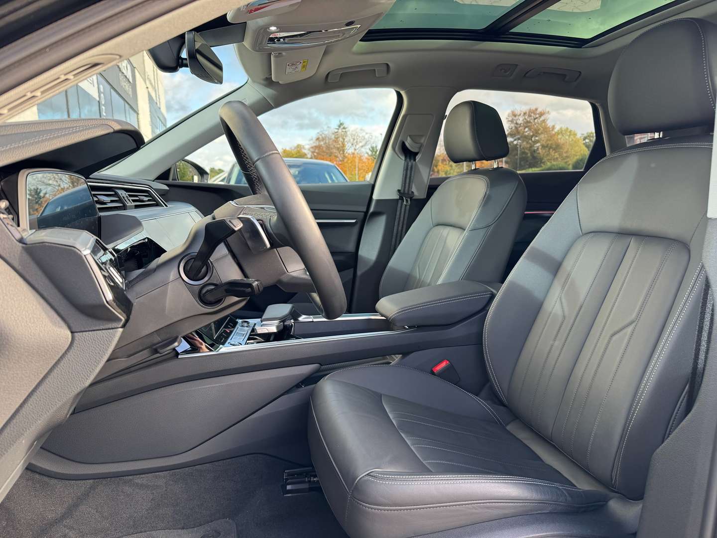 Audi Q8 E-tron S Line 55 - 2025 - Joinsteer - #9