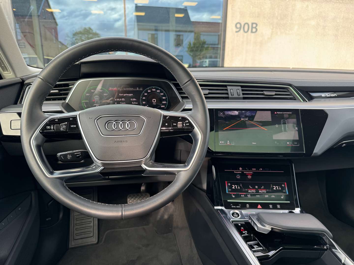 Audi Q8 E-tron S Line 55 - 2025 - Joinsteer - #20