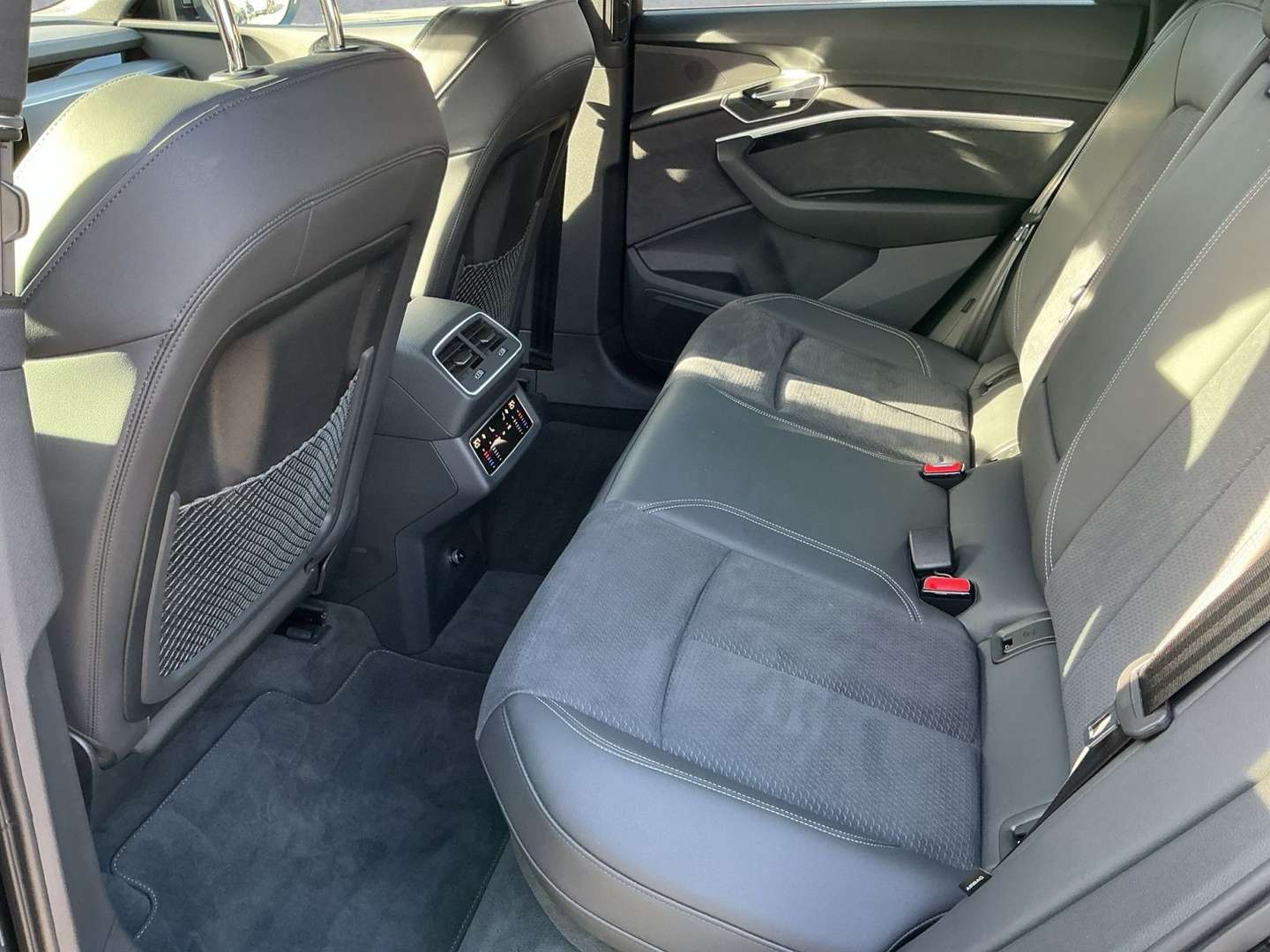 Audi Q8 E-tron Advanced - 2025 - Joinsteer - #15