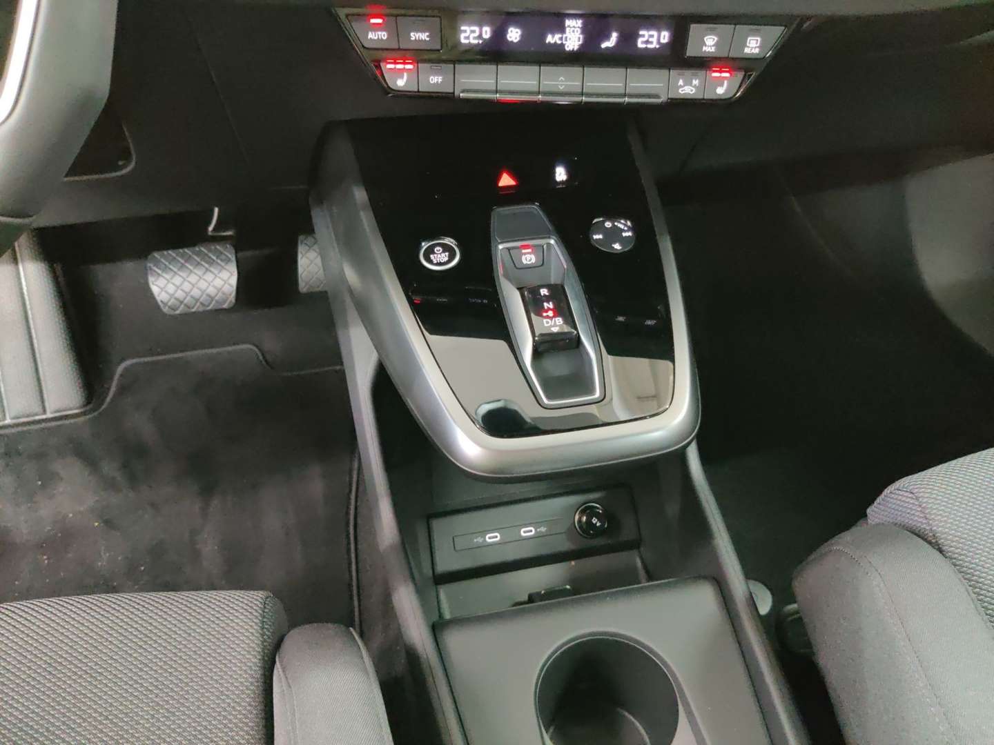 Audi Q4 E-tron 45 - 2025 - Joinsteer - #10