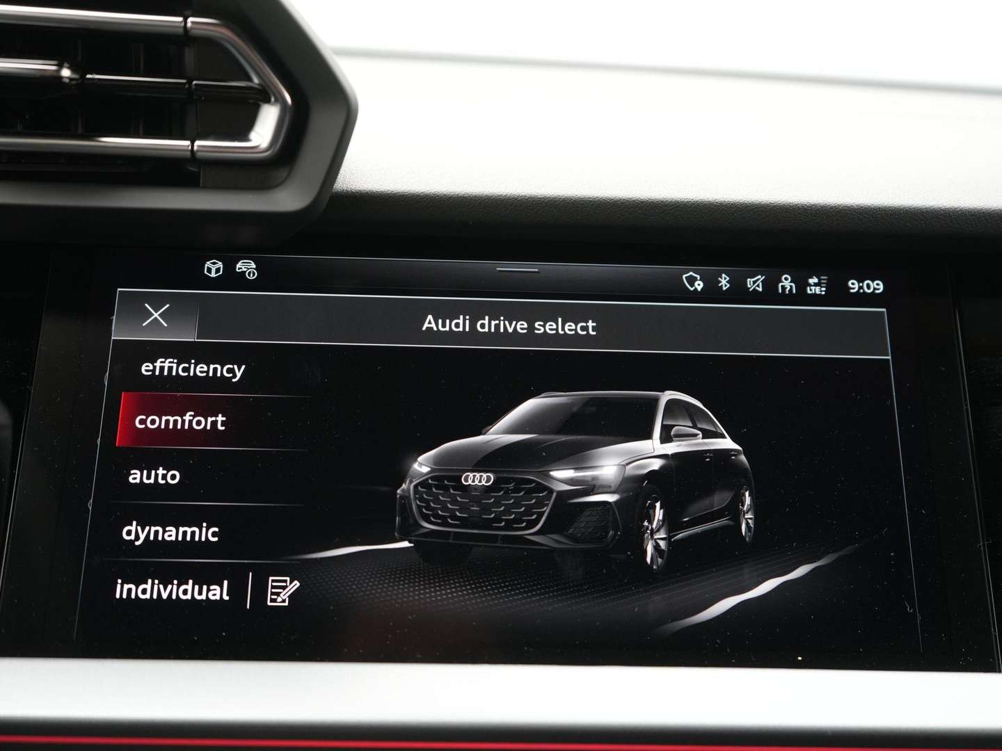 Audi A3 Sportback S Line 40 TFSI E - 2025 - Joinsteer - #25