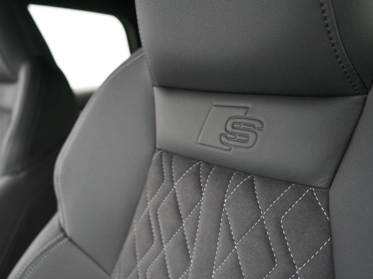 Audi A3 Sportback S Line 40 TFSI E - 2025 - Joinsteer - #43