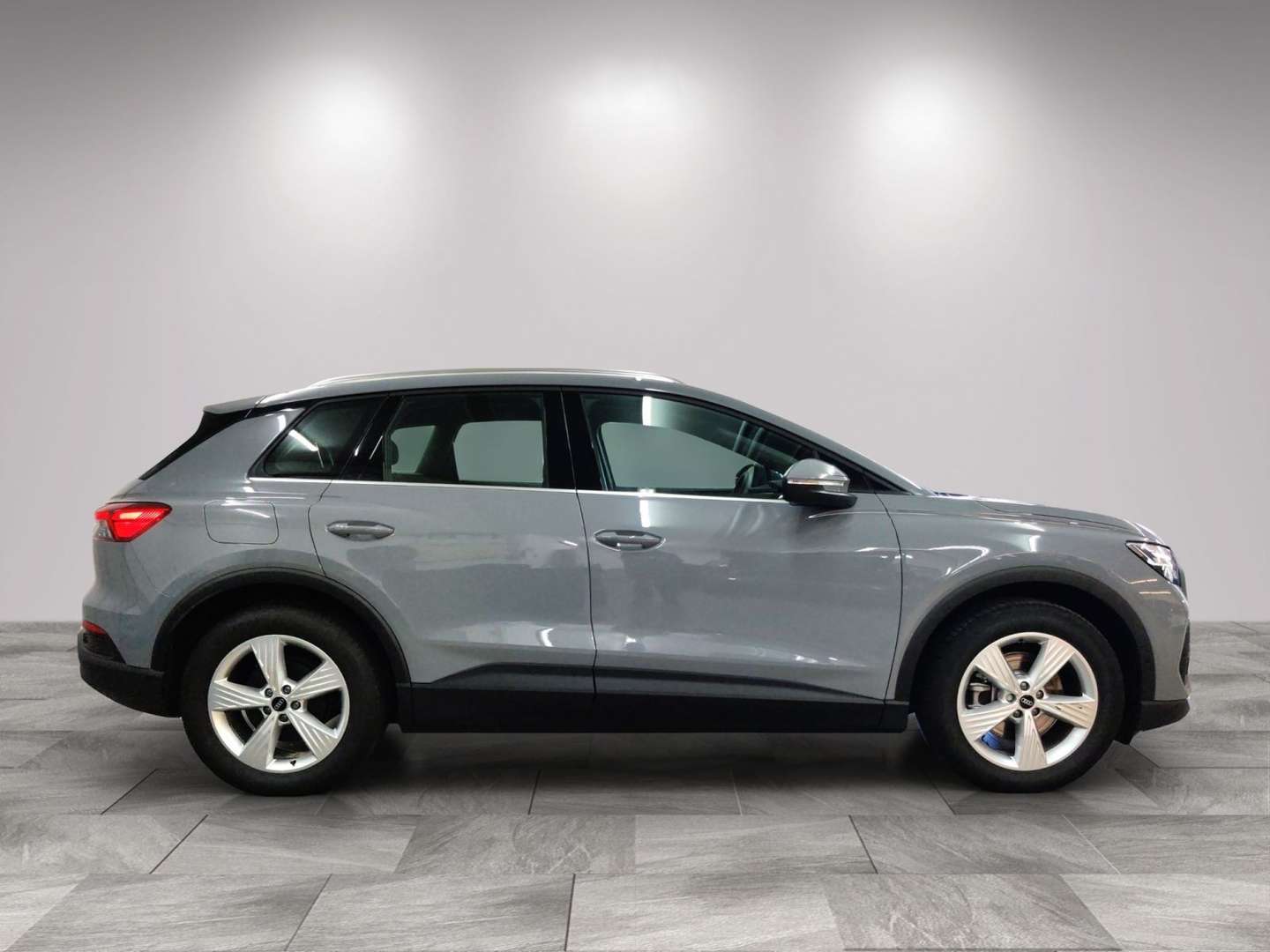 Audi Q4 E-tron 35 - 2025 - Joinsteer - #4
