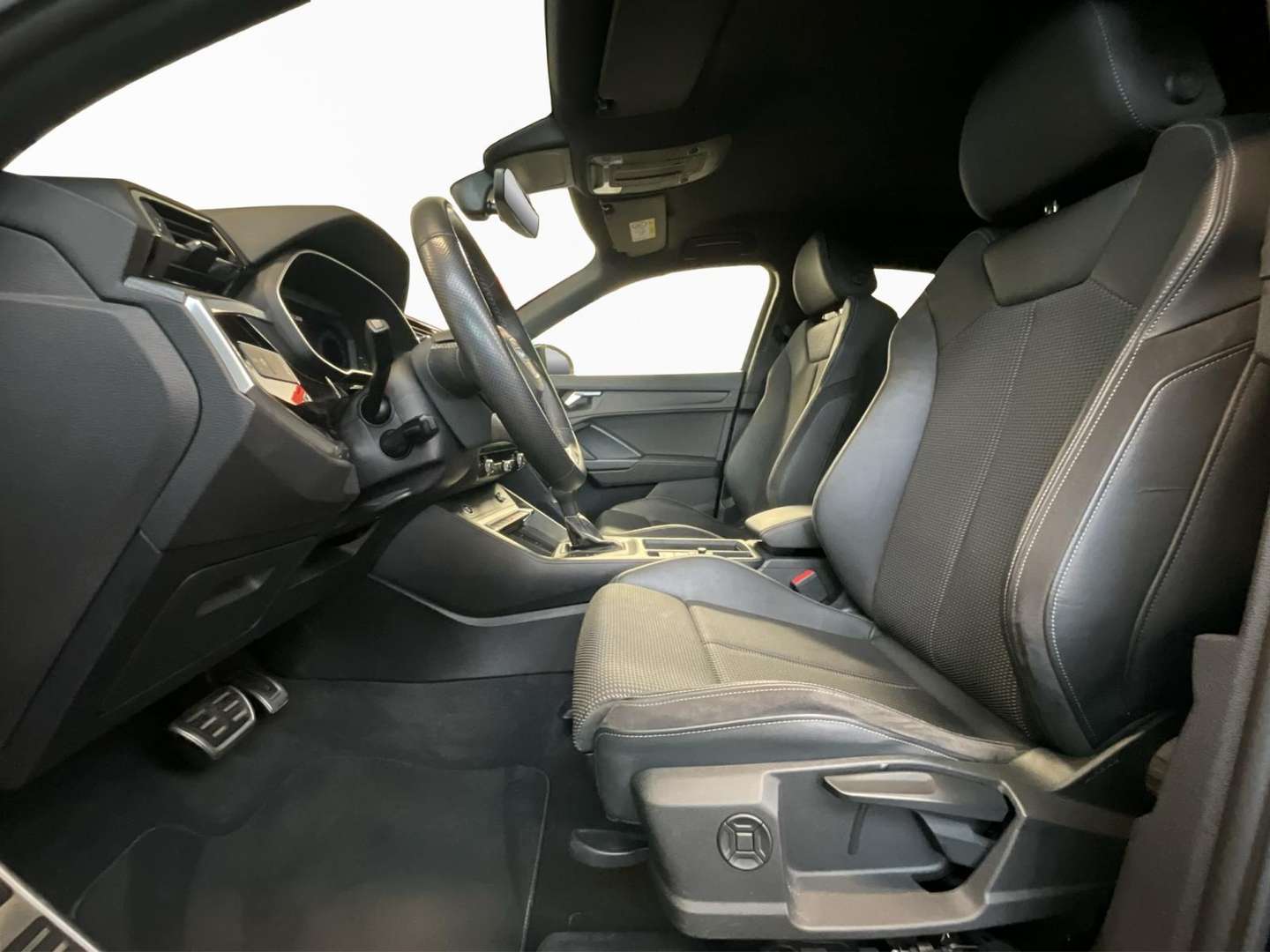 Audi Q3 S Line 45 TFSI - 2022 - Joinsteer - #9