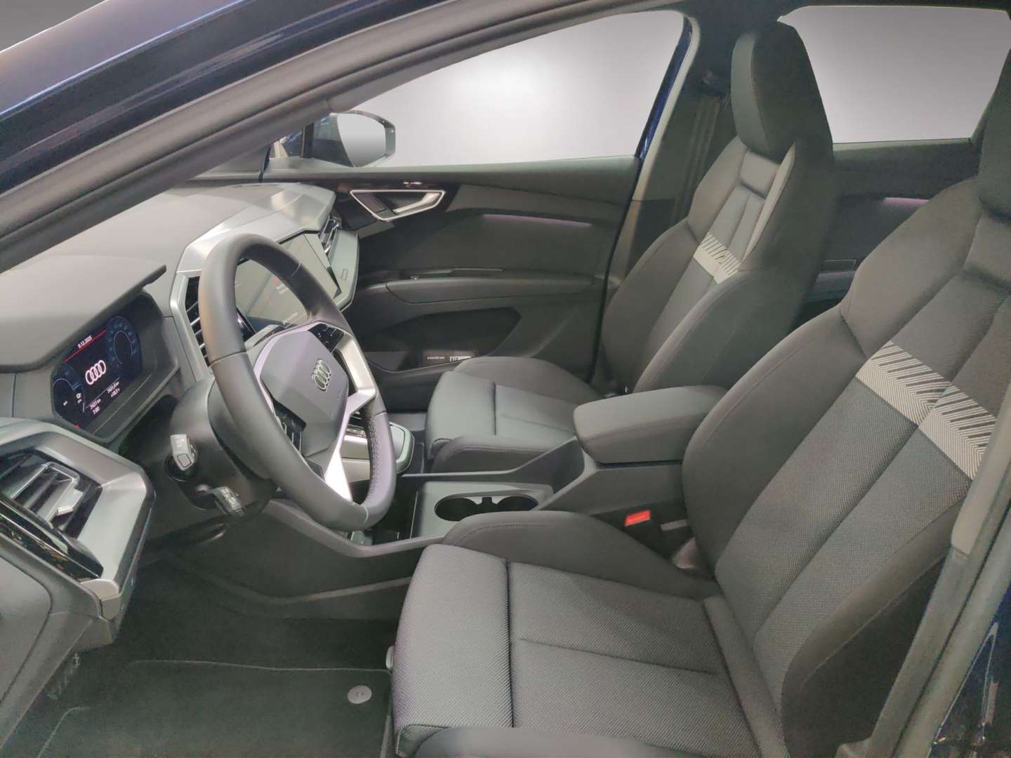 Audi Q4 E-tron S Line 40 - 2025 - Joinsteer - #5