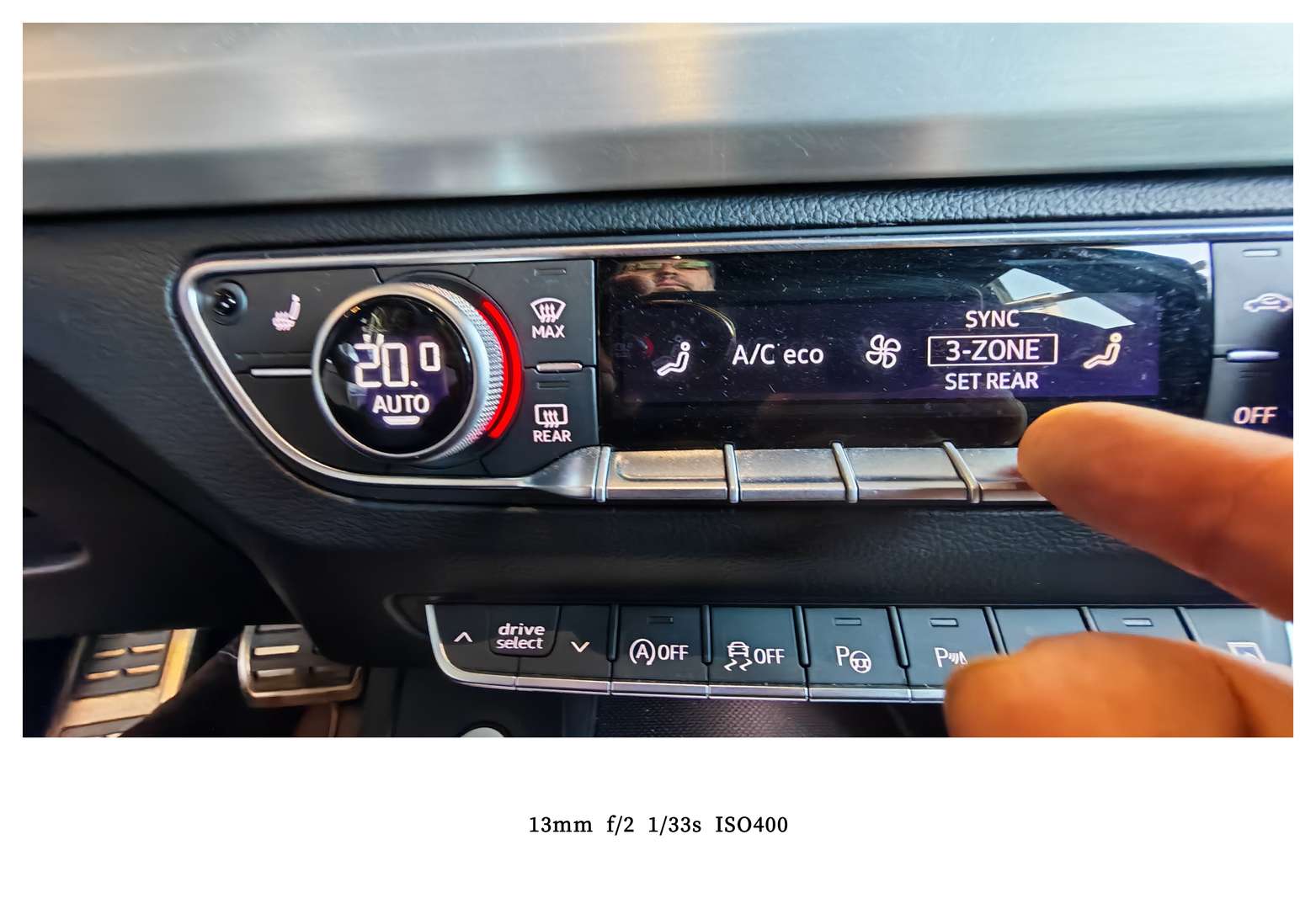 Audi Q5 S Line Identity Black 40 TDI - 2025 - Joinsteer - #19