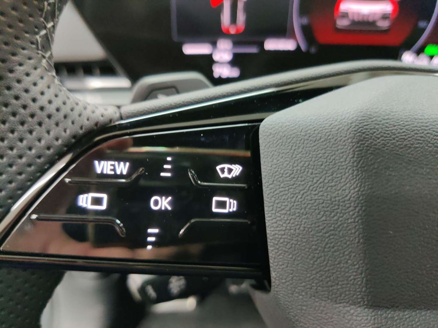 Audi Q6 E-tron S-LINE - 2025 - Joinsteer - #16