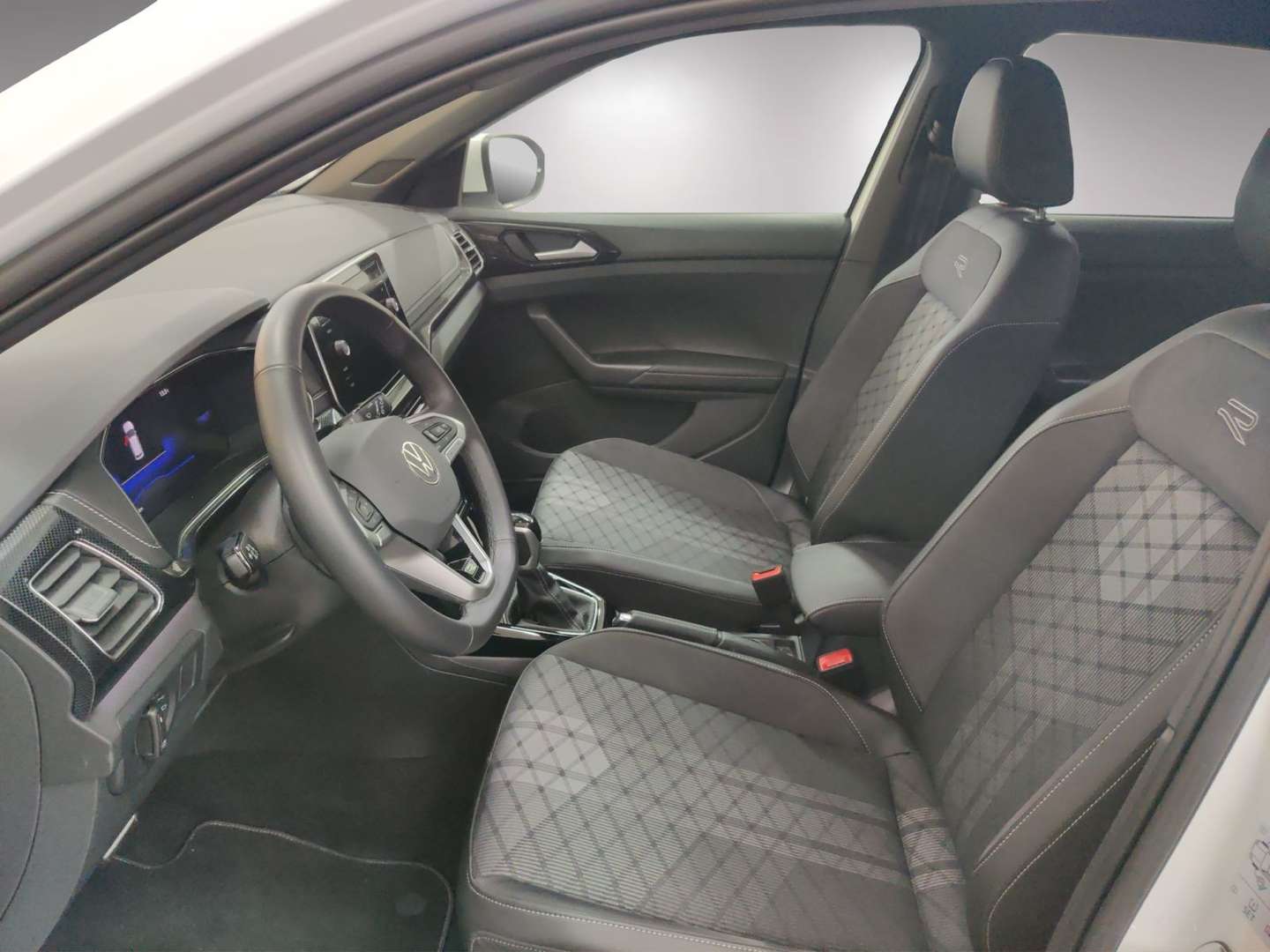 Volkswagen T-CROSS R-Line - 2025 - Joinsteer - #4