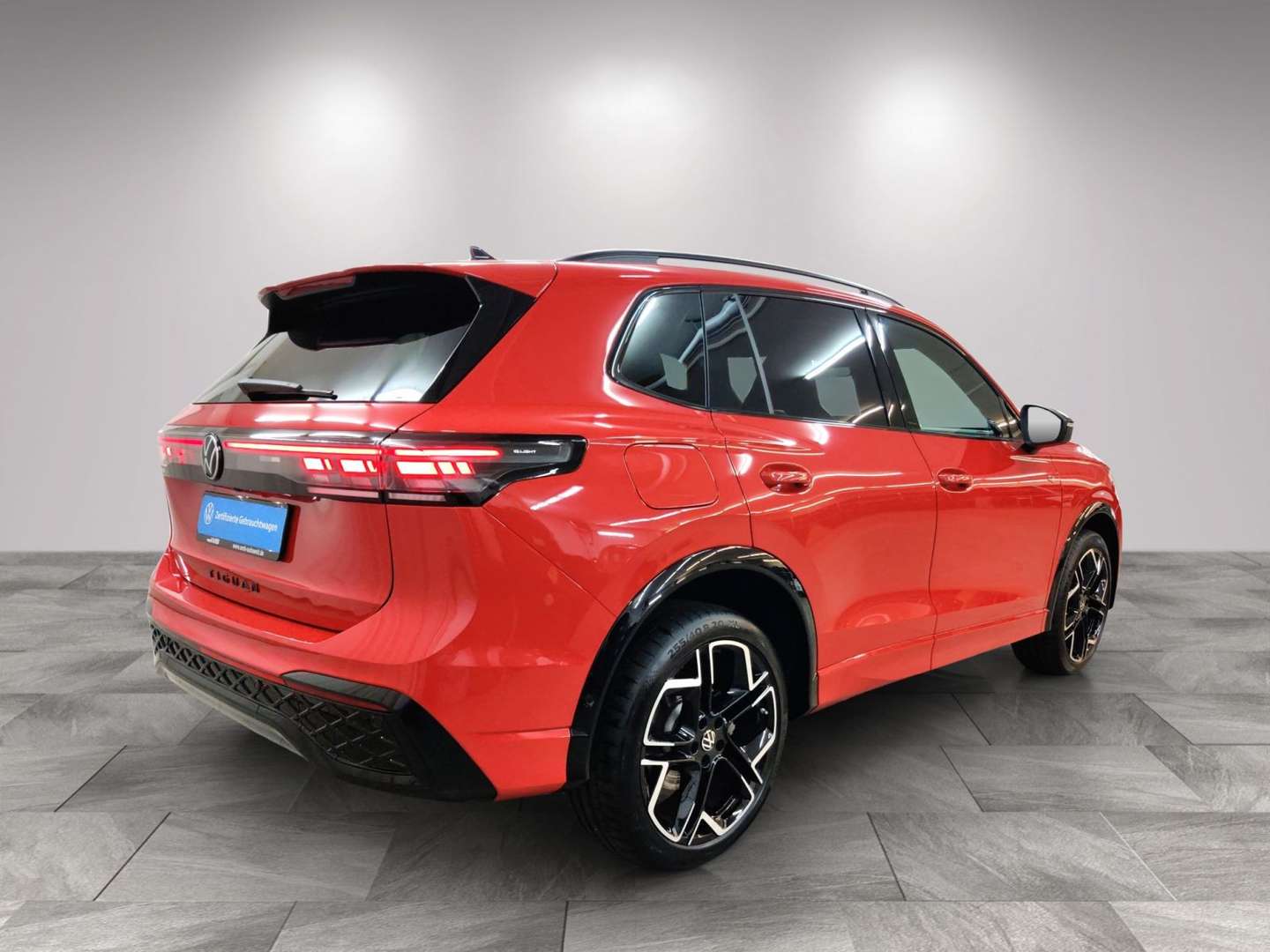 Volkswagen TIGUAN TSI 4Motion R-Line - 2025 - Joinsteer - #2