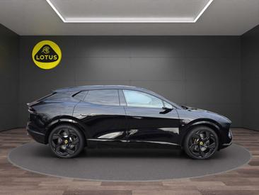 Lotus Eletre — photo 3
