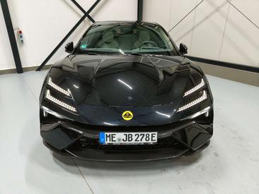 Lotus Emeya — photo 3
