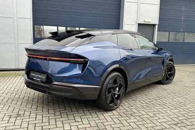 Lotus Eletre