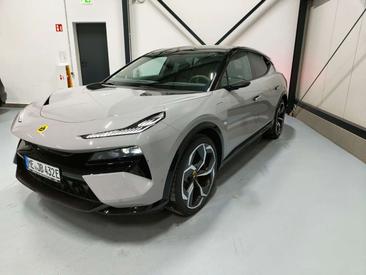 Lotus Eletre — photo 2