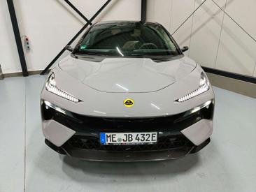 Lotus Eletre — photo 3