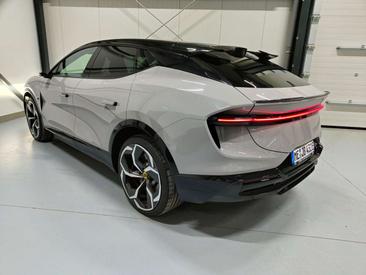 Lotus Eletre — photo 15