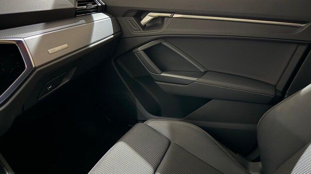 Audi Q3 TFSI E S Line 45 TFSI E 245 ch S Tronic - 2022 - Joinsteer - #19