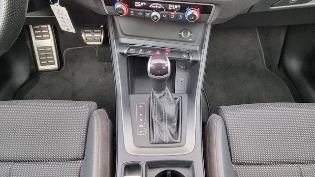 Audi Q3 TFSI E S Line 45 TFSI E 245 ch S Tronic - 2022 - Joinsteer - #19
