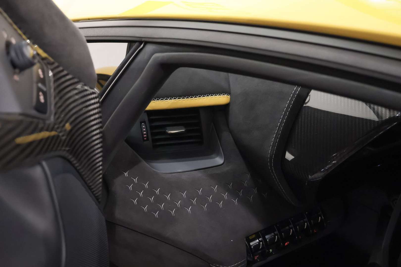Lamborghini Aventador Ultimae - 2022 - Joinsteer - #17