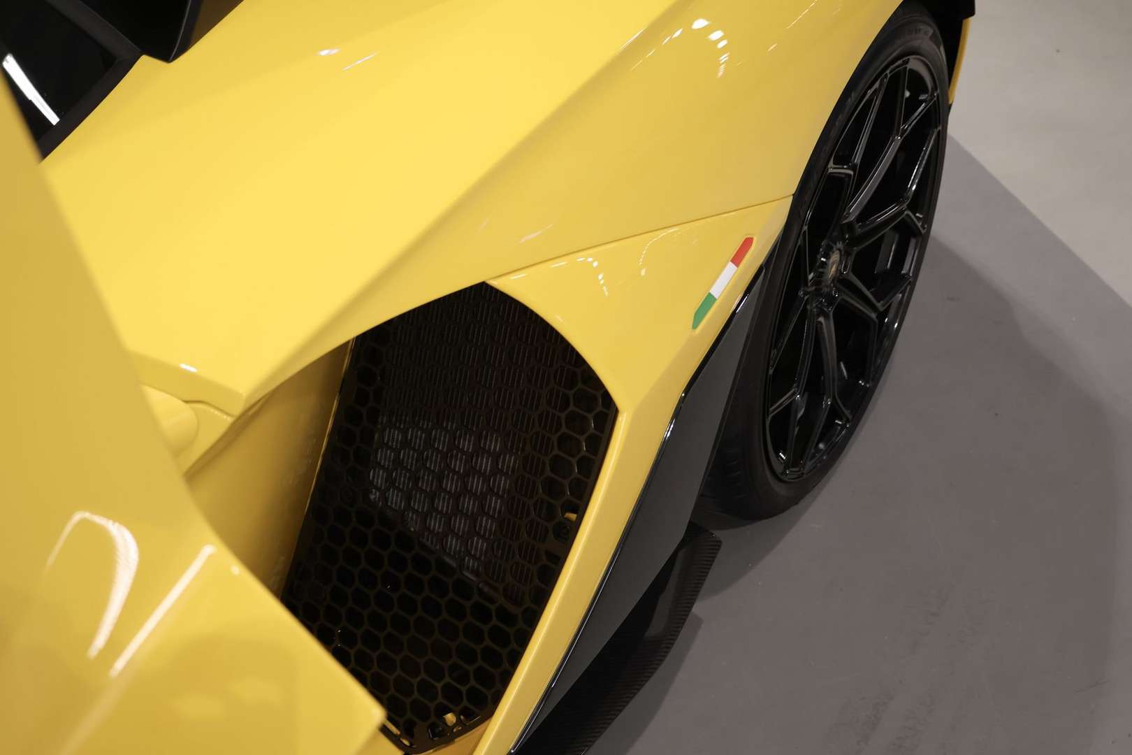 Lamborghini Aventador Ultimae - 2022 - Joinsteer - #24