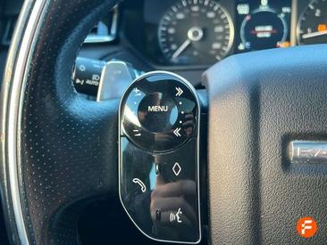 Land Rover Range Rover Velar 2.0D R-Dynamic S 4WD Aut. 180 — photo 13