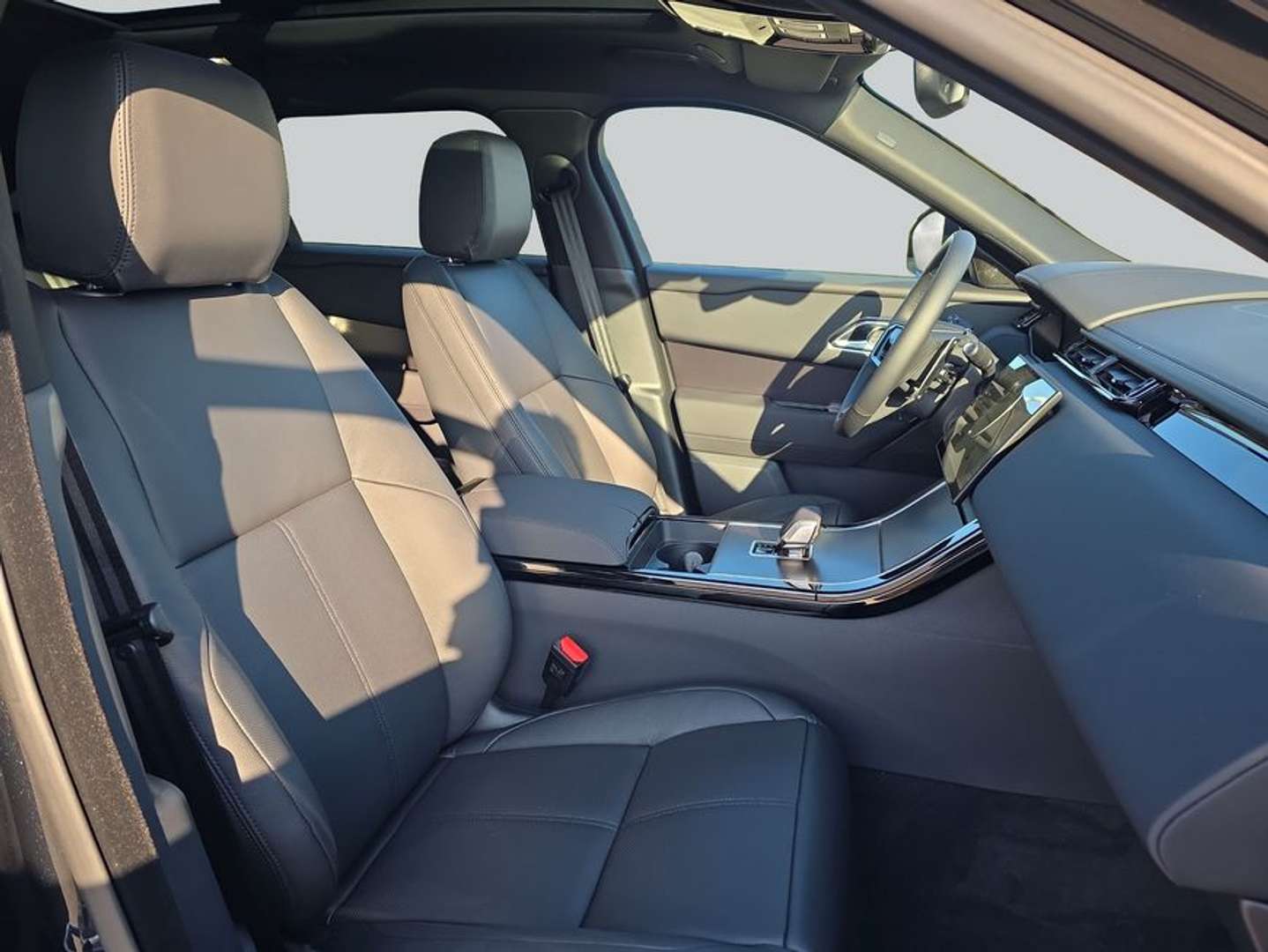 Land Rover Range Rover Velar D200 Dynamic SE Pano, BlackPack - 2026 - Joinsteer - #3