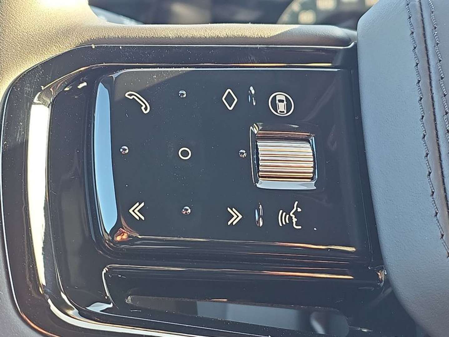 Land Rover Range Rover Velar D200 Dynamic SE Pano, BlackPack - 2026 - Joinsteer - #27