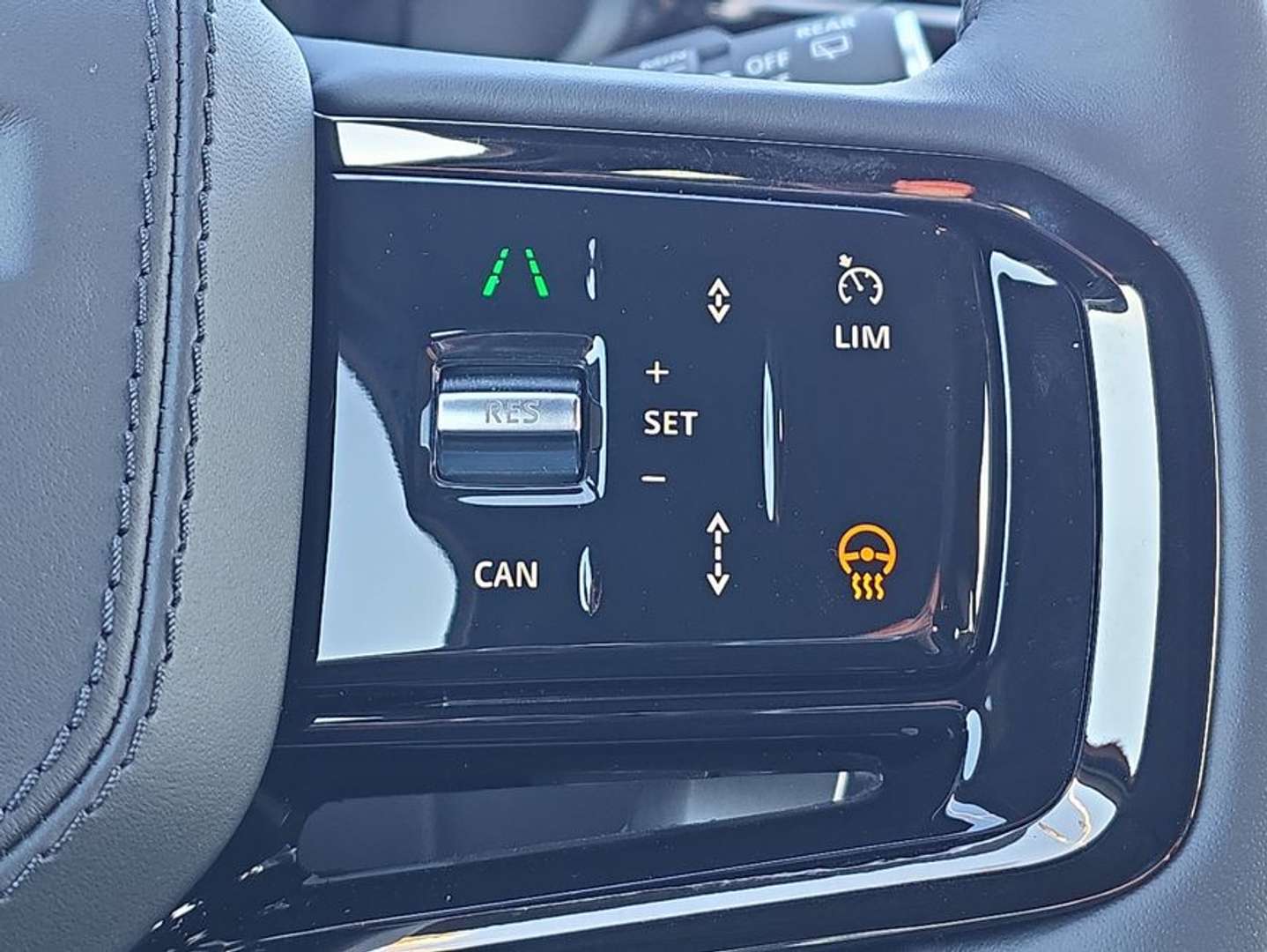 Land Rover Range Rover Velar D200 Dynamic SE Pano, BlackPack - 2026 - Joinsteer - #28