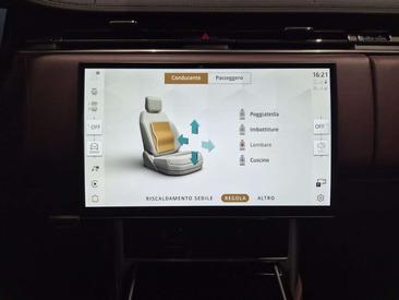 Land Rover Range Rover D350 — photo 15