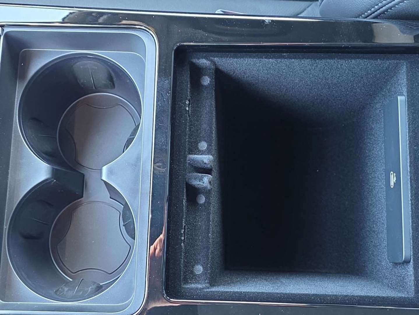 Land Rover Range Rover Velar D200 Dynamic SE Pano, BlackPack - 2026 - Joinsteer - #38