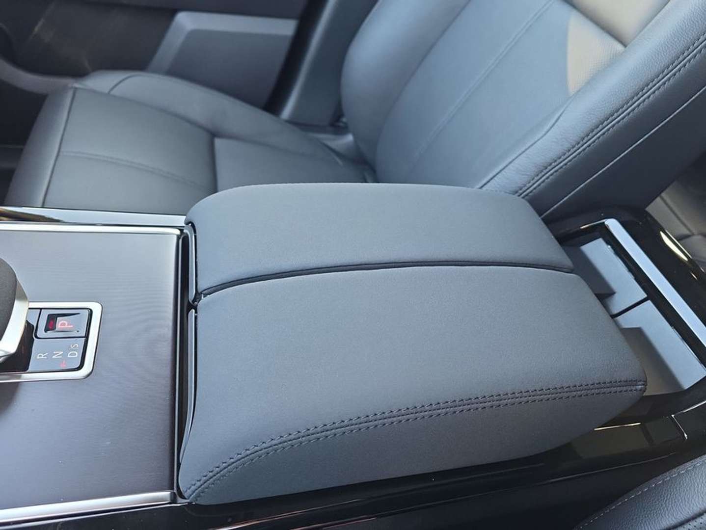 Land Rover Range Rover Velar D200 Dynamic SE Pano, BlackPack - 2026 - Joinsteer - #39