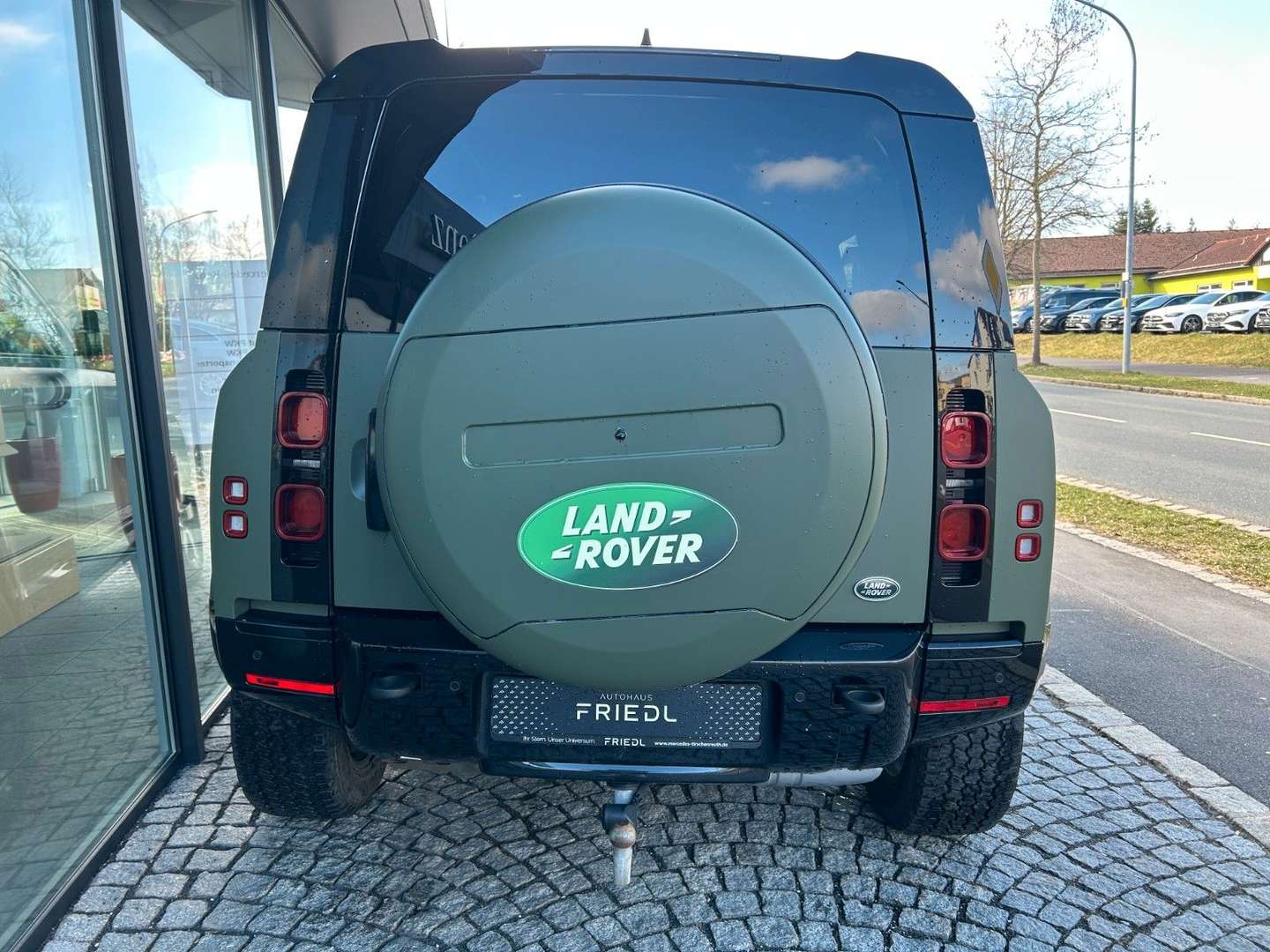 Land Rover Defender 110 X-Dynamic SE - 2023 - Joinsteer - #8