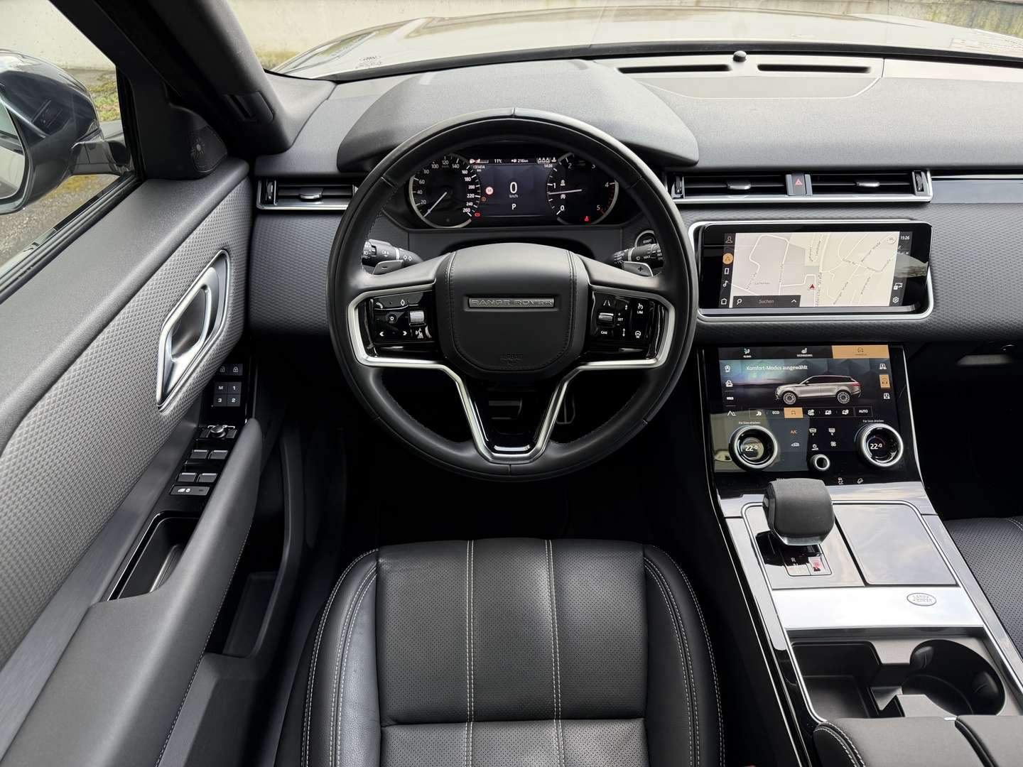 Land Rover Range Rover Velar D200 R-Dynamic SE Black Pano - 2023 - Joinsteer - #17