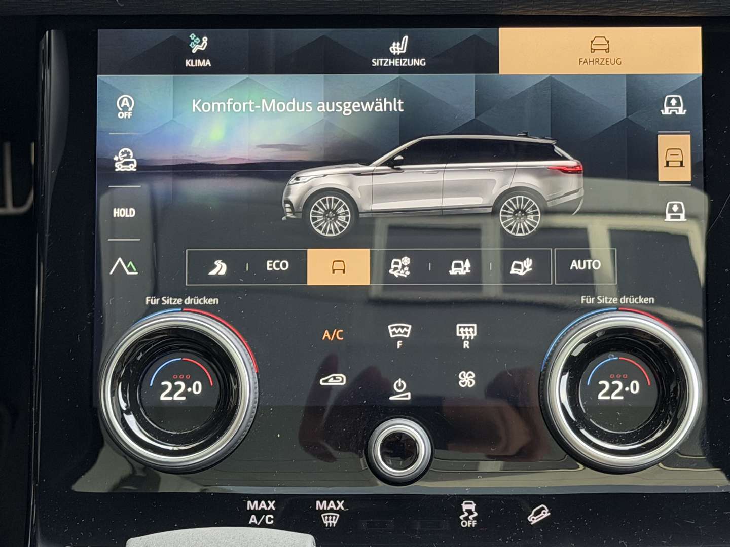 Land Rover Range Rover Velar D200 R-Dynamic SE Black Pano - 2023 - Joinsteer - #22