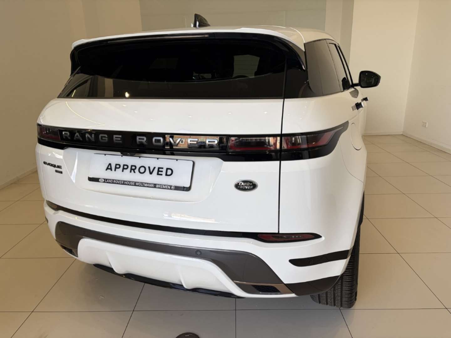 Land Rover Range Rover Evoque P300e R-Dynamic SE Hybrid - 2023 - Joinsteer - #2