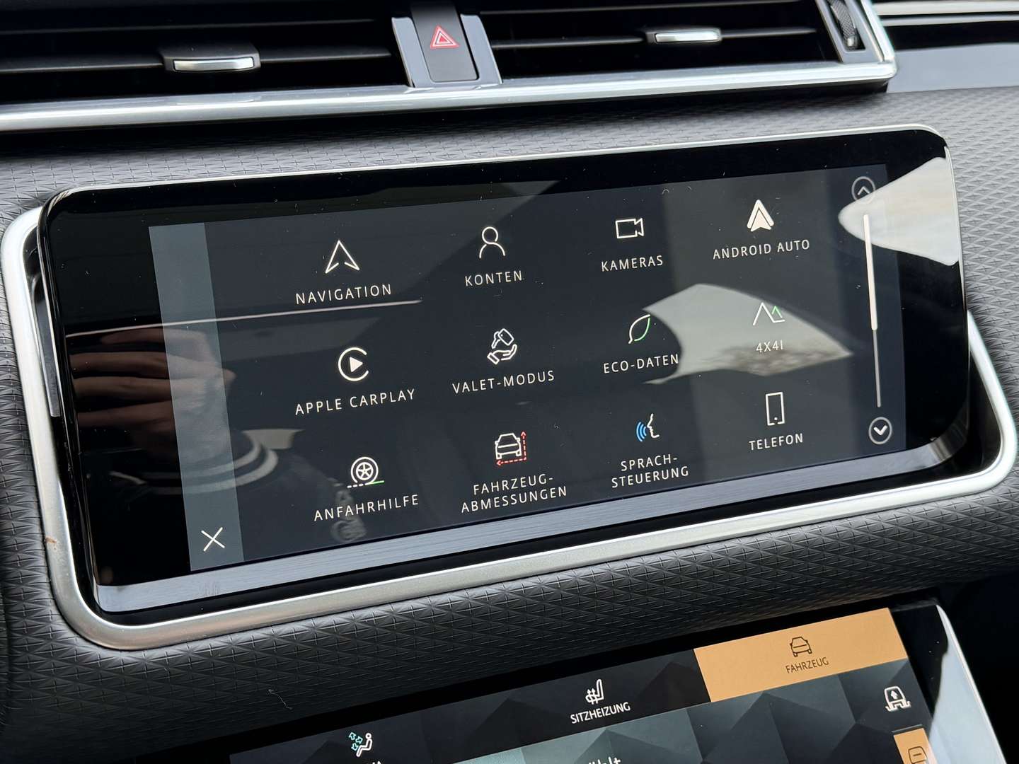 Land Rover Range Rover Velar D200 R-Dynamic SE Black Pano - 2023 - Joinsteer - #37