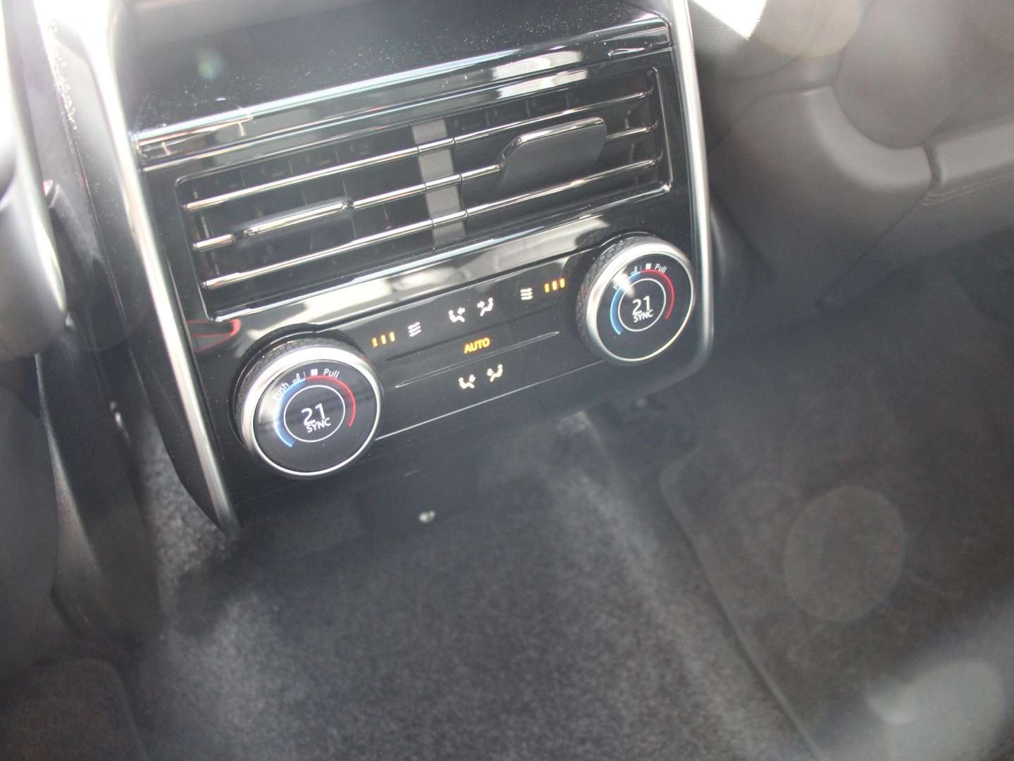 Land Rover Range Rover P550e Autobiography PHEV - 2026 - Joinsteer - #31