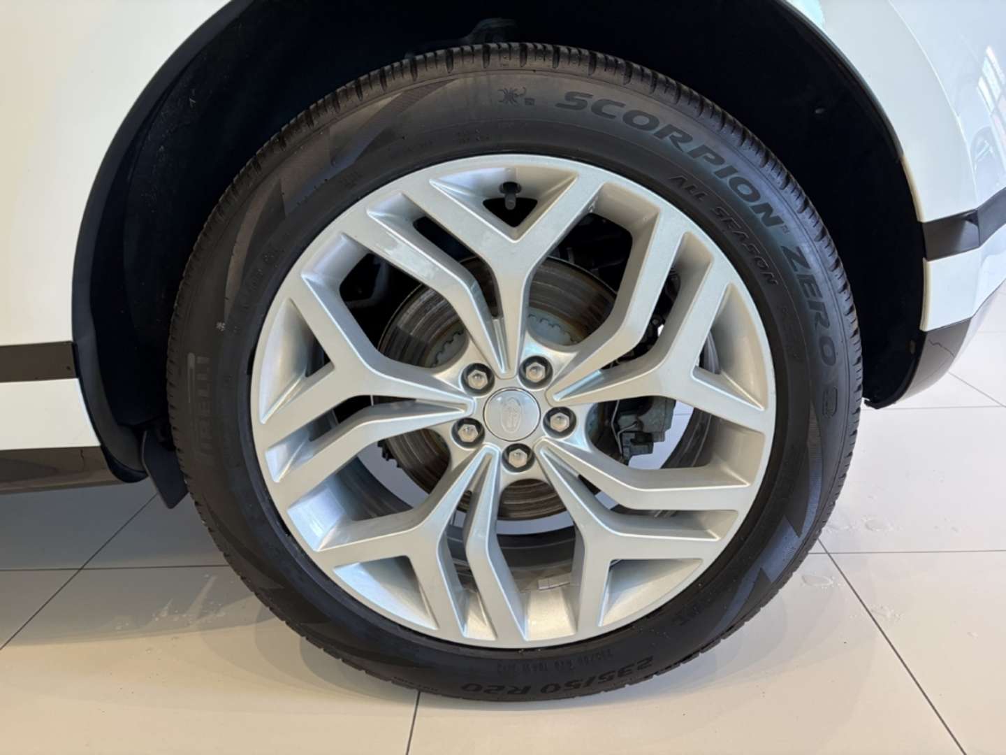 Land Rover Range Rover Evoque P300e R-Dynamic SE Hybrid - 2023 - Joinsteer - #9