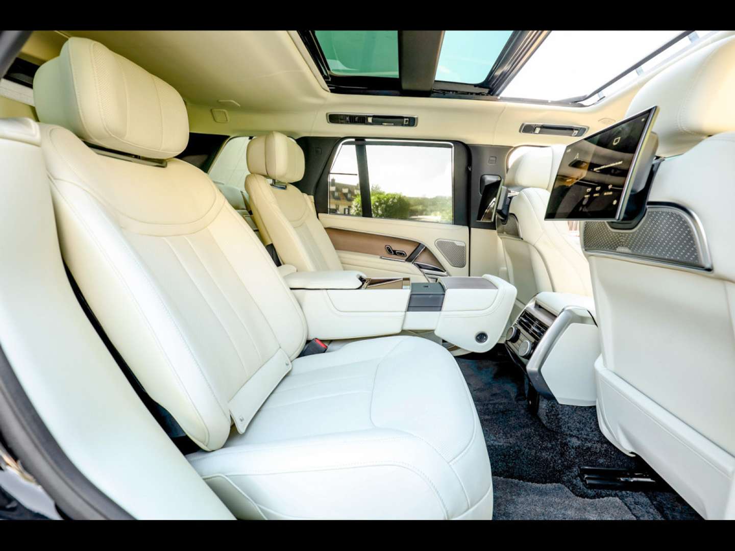 Land Rover Range Rover 4.4 P530 FIRST EDITION SWB AWDSHADOWEXECUTIVETV - 2022 - Joinsteer - #17